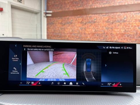 New 2026 BMW 330i xDrive 330i xDrive w/ Premium Package image 21