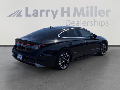 Used 2024 Hyundai Sonata SEL w/ Convenience Package FWD image 5