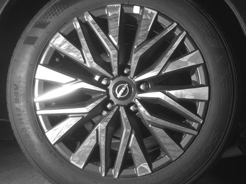 Used 2025 Nissan Altima 2.5 SV image 15