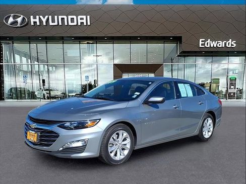 Used 2025 Chevrolet Malibu LT image 1