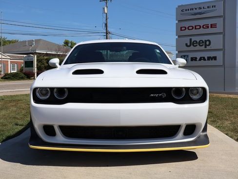Used 2023 Dodge Challenger SRT Hellcat Widebody image 5