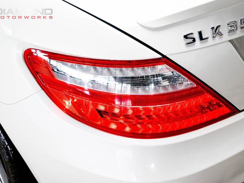 Used 2012 Mercedes-Benz SLK 350 image 53