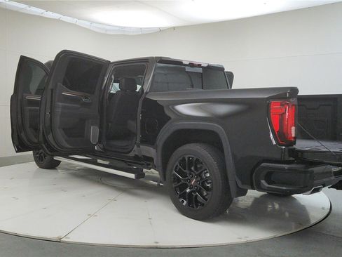 Used 2025 GMC Sierra 1500 Denali w/ Denali Reserve Package image 11