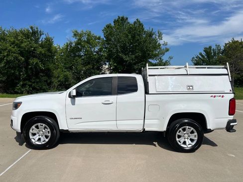 Used 2020 Chevrolet Colorado LT w/ Safety Package AWD/4WD image 9