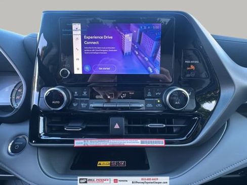 New 2026 Toyota Highlander XLE image 15