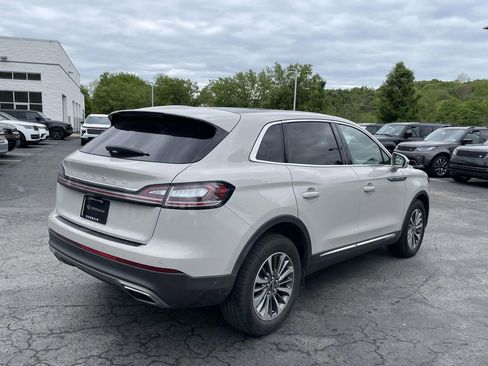 Used 2022 Lincoln Nautilus Reserve AWD/4WD image 4