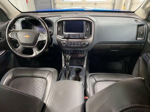 Used 2022 Chevrolet Colorado Z71 w/ Safety Package image 18