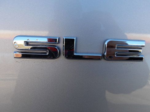 Used 2011 GMC Terrain SLE image 37