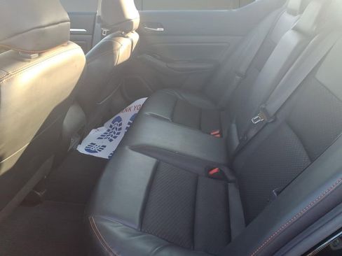 Used 2024 Nissan Altima 2.5 SR image 25