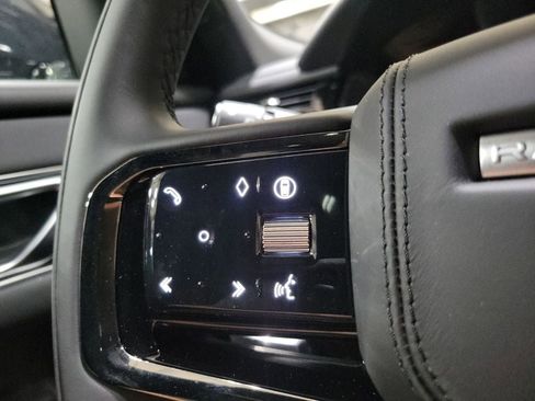 New 2026 Land Rover Range Rover Velar Dynamic SE image 15