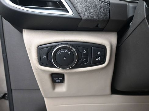 Used 2020 Lincoln Nautilus Reserve image 13