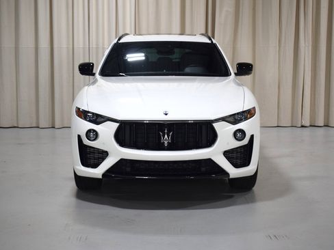 Certified 2022 Maserati Levante GT image 8