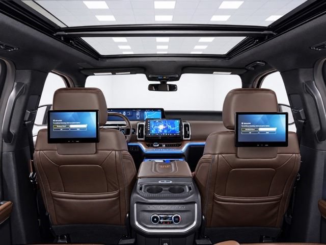 Used 2026 Ford Expedition King Ranch AWD/4WD image 40