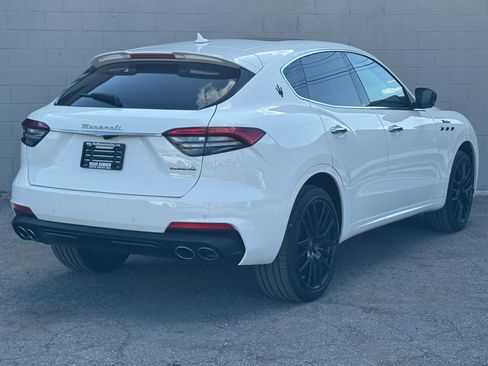 Used 2024 Maserati Levante Modena Ultima AWD/4WD image 8