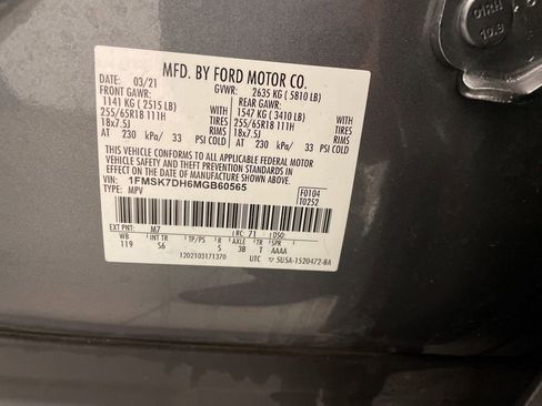 Used 2021 Ford Explorer XLT w/ Equipment Group 202A image 31