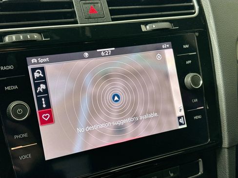 Used 2021 Volkswagen GTI SE image 12