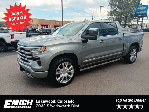 Used 2025 Chevrolet Silverado 1500 High Country w/ High Country Premium Package AWD/4WD image 1