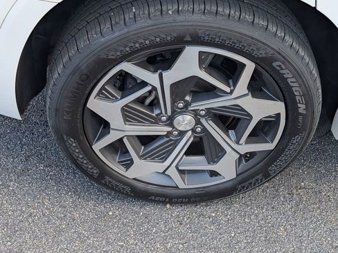 Used 2022 Hyundai Palisade Calligraphy image 9