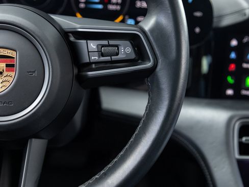 Used 2020 Porsche Taycan 4S image 16