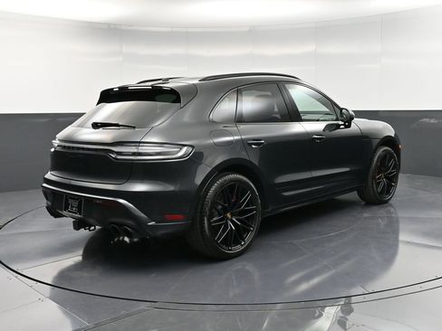 Certified 2023 Porsche Macan GTS image 8
