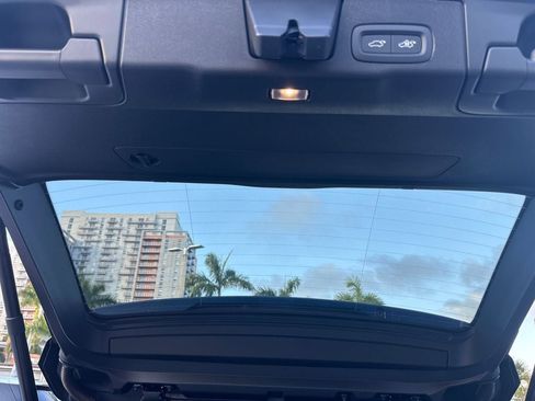 New 2026 Volvo XC60 B5 Ultra image 21