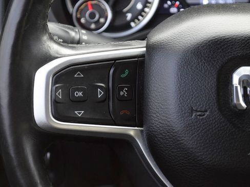Used 2019 RAM 1500 Big Horn RWD image 9