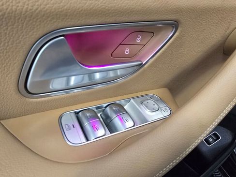 Used 2024 Mercedes-Benz GLE 580 GLE 580 image 25