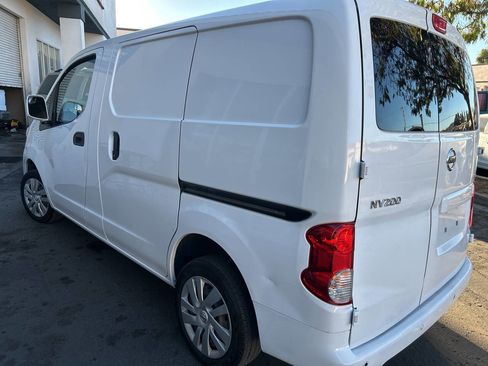 Used 2020 Nissan NV200 SV w/ Back Door Glass Package image 5