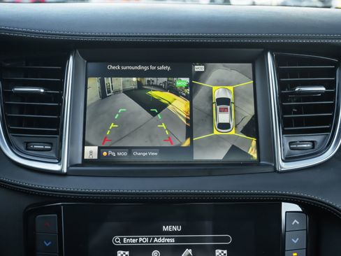 Certified 2023 INFINITI QX55 Essential image 13