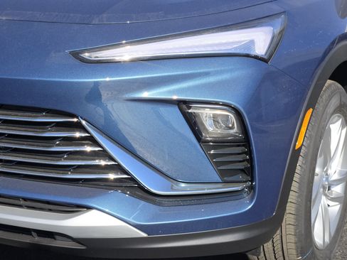 New 2026 Buick Envista Preferred image 7