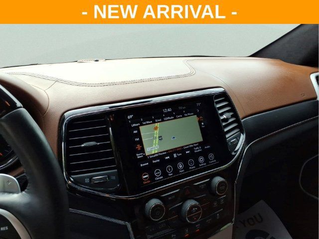 Used 2020 Jeep Grand Cherokee Summit w/ Skid Plate Group AWD/4WD image 25
