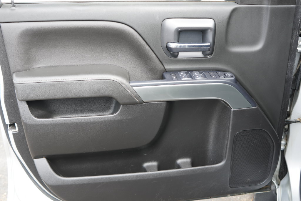Used 2019 Chevrolet Silverado 2500 LT AWD/4WD image 11