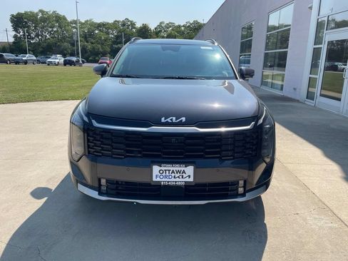 New 2026 Kia Sportage SX FWD image 3