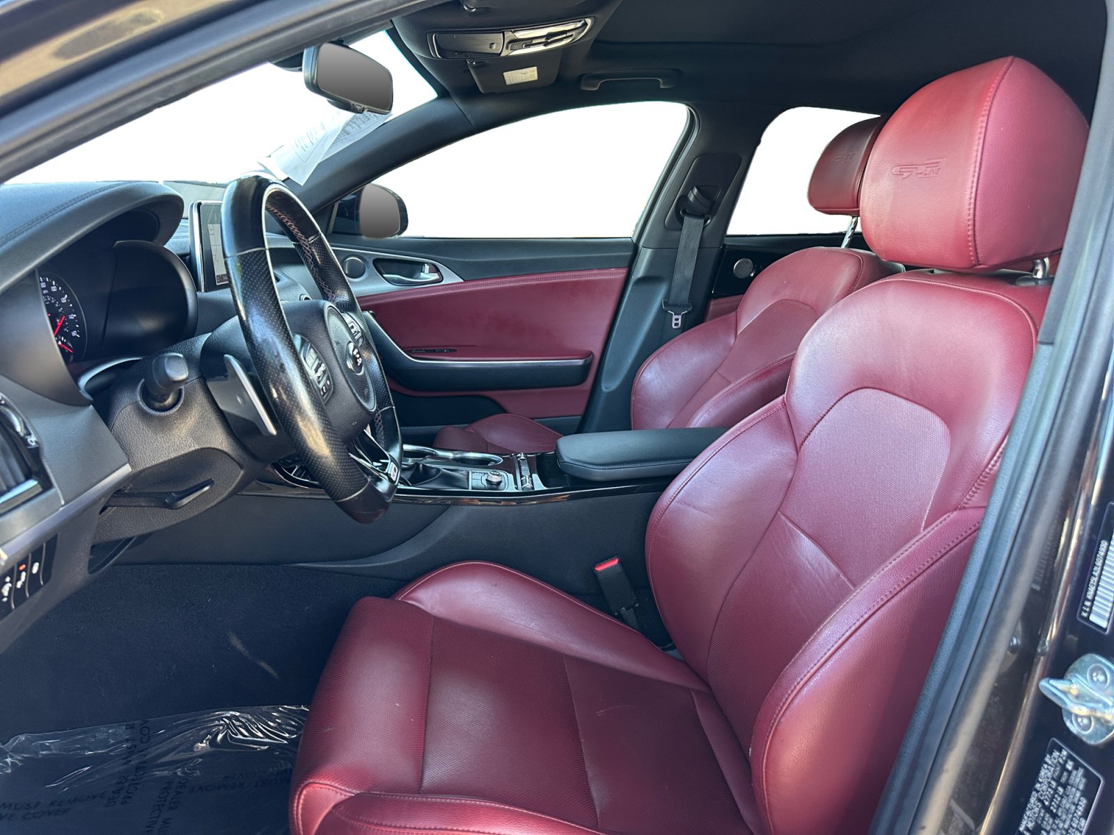 Used 2020 Kia Stinger GT-Line w/ Sun & Sound Package RWD image 9