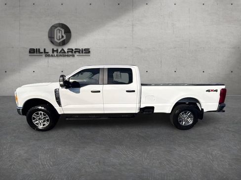 Used 2023 Ford F250 XL AWD/4WD image 9