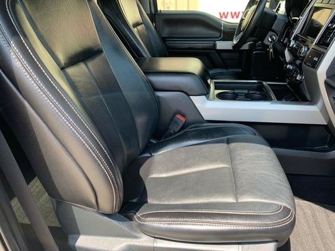 Used 2020 Ford F250 Lariat w/ Chrome Package AWD/4WD image 14