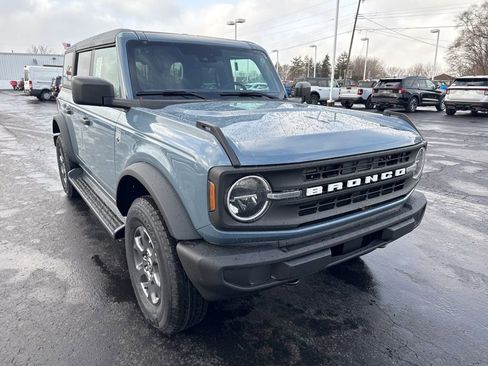 New 2025 Ford Bronco Big Bend AWD/4WD image 1