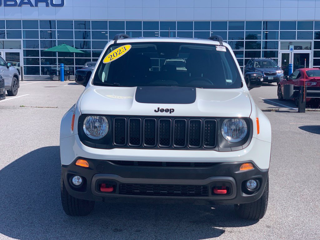 Used 2023 Jeep Renegade Trailhawk AWD/4WD image 4