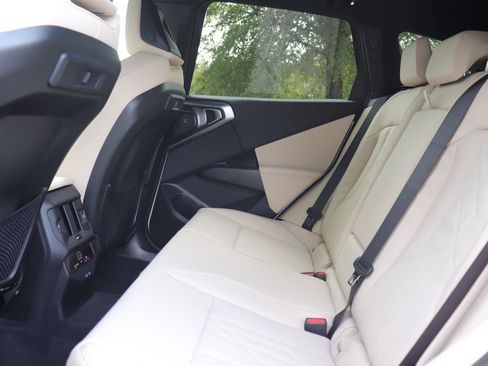 New 2026 BMW X3 xDrive30 w/ Premium Package image 13