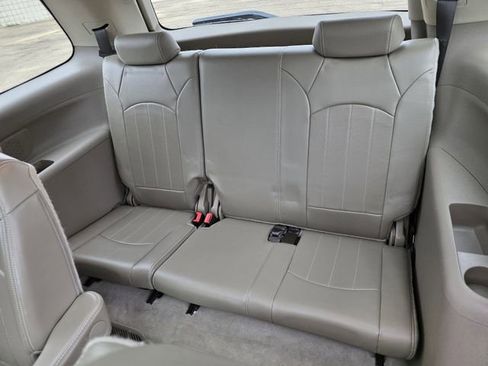 Used 2014 GMC Acadia Denali image 14