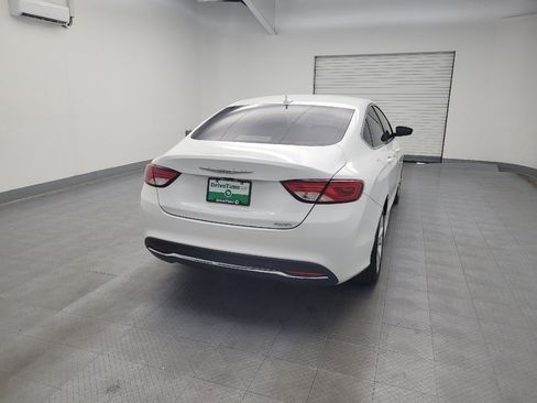 Used 2016 Chrysler 200 Limited Platinum image 7