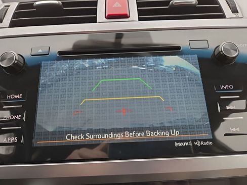 Used 2016 Subaru Outback 2.5i Premium image 18