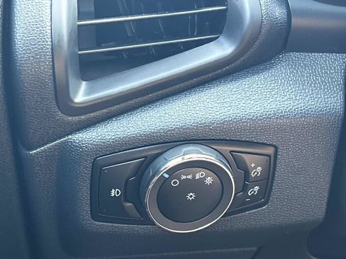 Used 2021 Ford EcoSport SE w/ SE Convenience Package FWD image 26