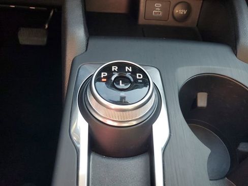 Certified 2022 Ford Escape Titanium w/ Class II Trailer Tow Package image 33