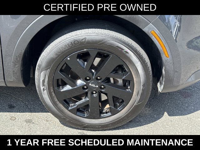 Used 2023 Kia Sorento S w/ Panoramic Sunroof Package AWD/4WD image 7