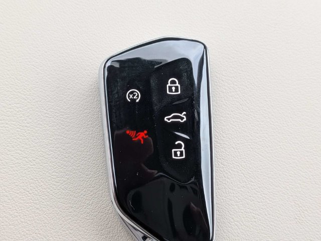 New 2026 Volkswagen Atlas SE FWD image 31