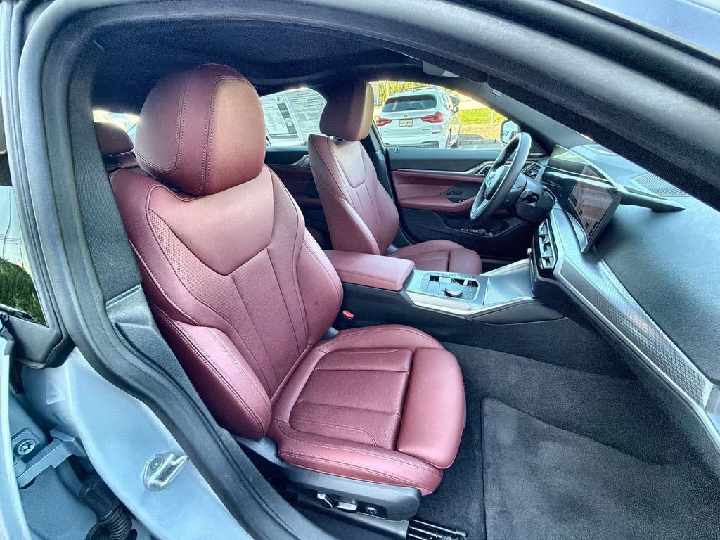 Used 2024 BMW i4 xDrive40i w/ M Sport Package AWD/4WD image 22