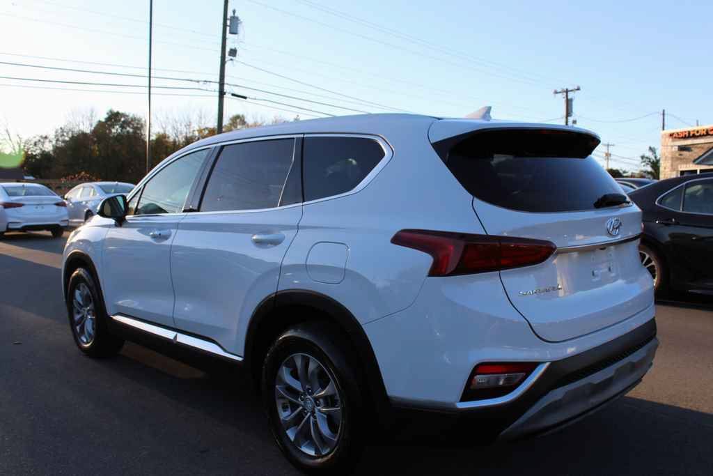 Used 2019 Hyundai Santa Fe SEL FWD image 8