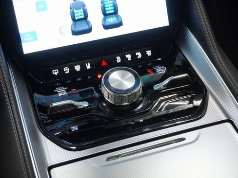 Used 2023 Jeep Grand Wagoneer Series II image 33