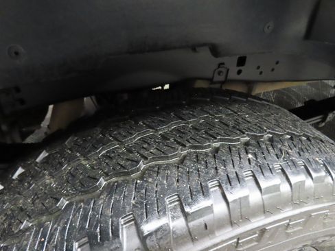 Used 2025 Ford F250 Platinum image 45